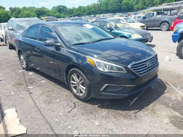 5NPE24AF1GH308334 2016 HYUNDAI SONATA - Image 1