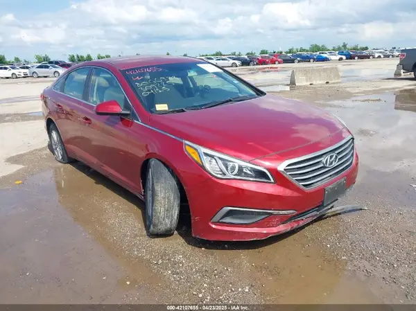 5NPE24AF1GH309225 2016 HYUNDAI SONATA - Image 1