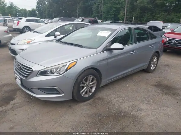 5NPE24AF1GH316837 2016 HYUNDAI SONATA - Image 2