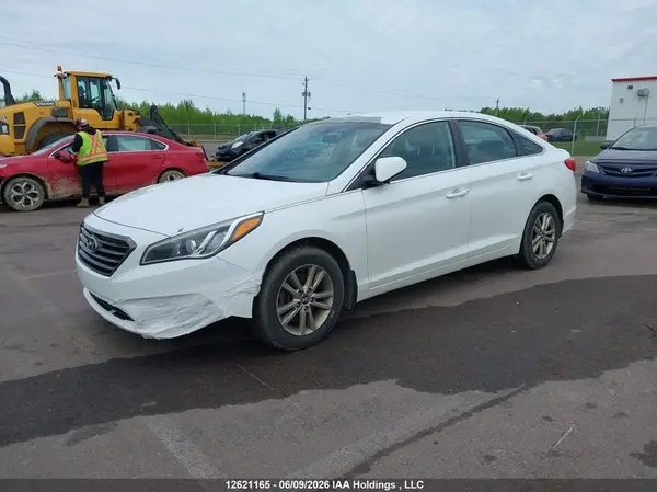 5NPE24AF1GH318460 2016 HYUNDAI SONATA - Image 2
