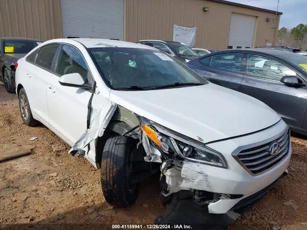 5NPE24AF1GH319110 2016 HYUNDAI SONATA - Image 1