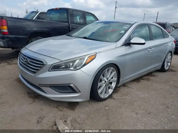 5NPE24AF1GH322699 2016 HYUNDAI SONATA - Image 2