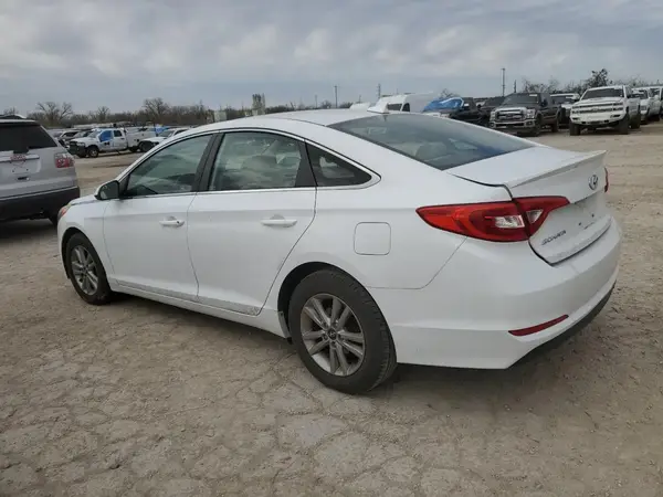 5NPE24AF1GH331452 2016 HYUNDAI SONATA - Image 2