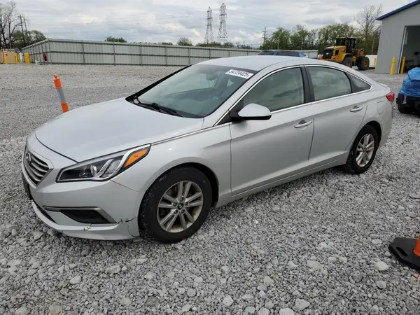 5NPE24AF1GH333945 2016 HYUNDAI SONATA - Image 1