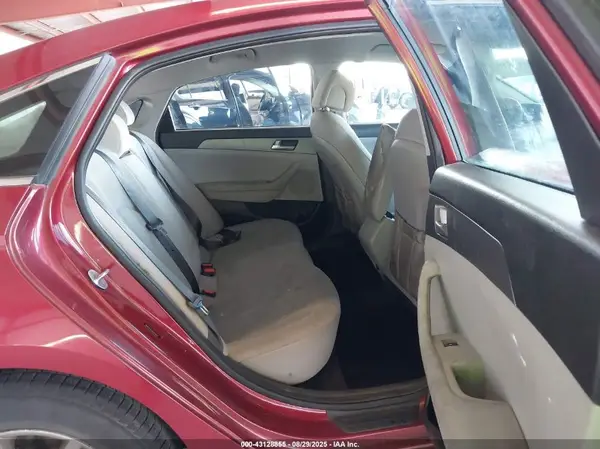 5NPE24AF1GH334173 2016 HYUNDAI SONATA - Image 8