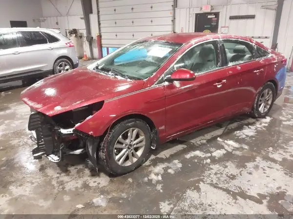 5NPE24AF1GH336778 2016 HYUNDAI SONATA - Image 2