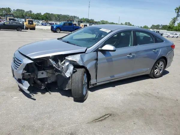5NPE24AF1GH338840 2016 HYUNDAI SONATA - Image 1