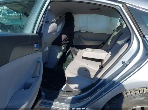 5NPE24AF1GH339051 2016 HYUNDAI SONATA - Image 8