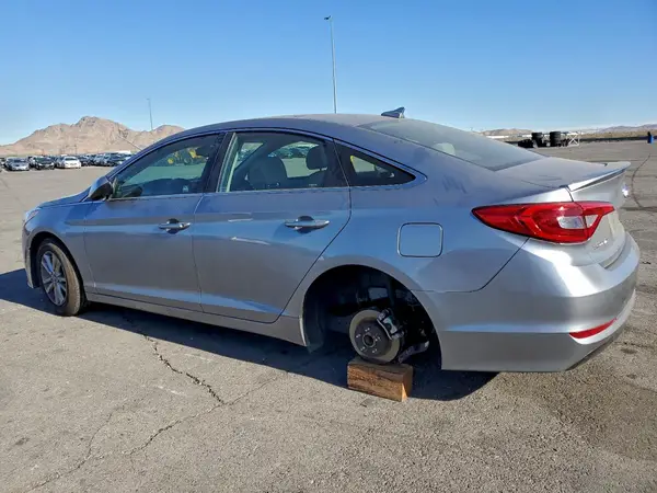 5NPE24AF1GH343424 2016 HYUNDAI SONATA - Image 2
