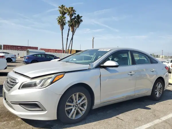 5NPE24AF1GH344038 2016 HYUNDAI SONATA - Image 1