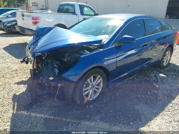 5NPE24AF1GH347005 2016 HYUNDAI SONATA - Image 2