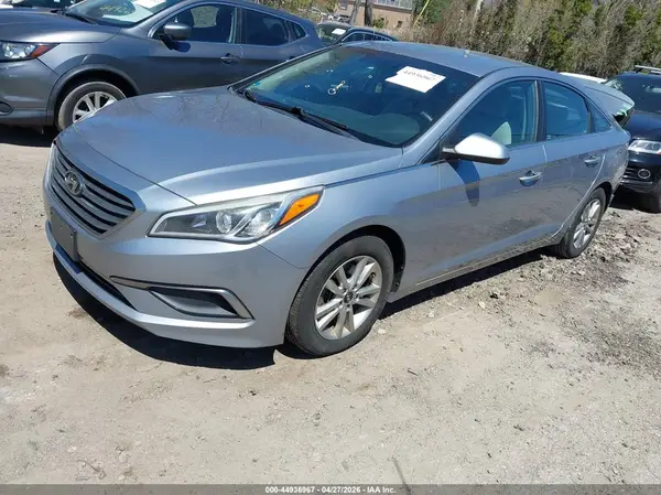 5NPE24AF1GH351393 2016 HYUNDAI SONATA - Image 2
