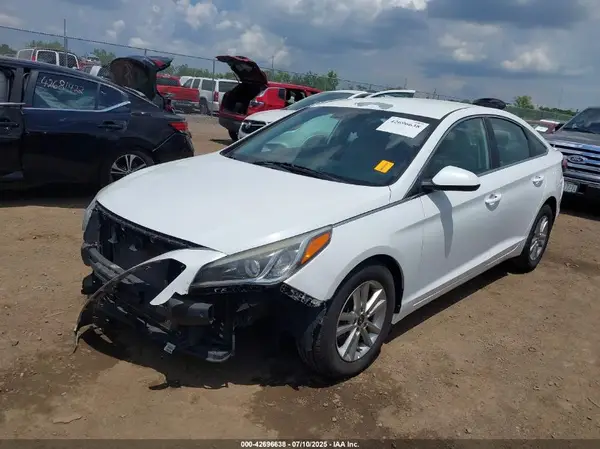 5NPE24AF1GH354987 2016 HYUNDAI SONATA - Image 2