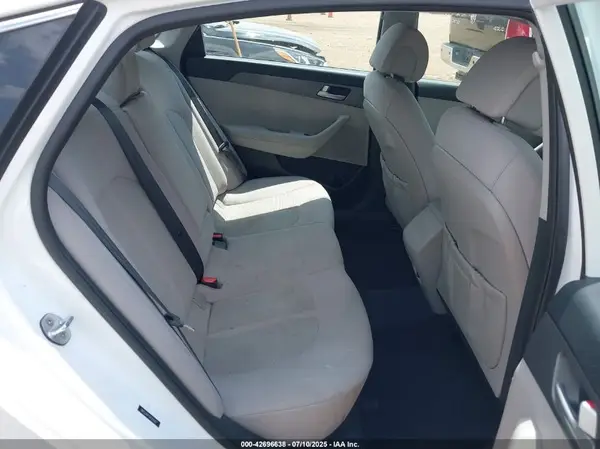 5NPE24AF1GH354987 2016 HYUNDAI SONATA - Image 8