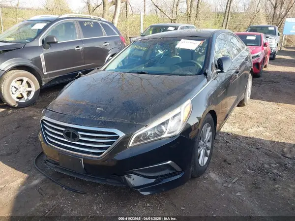 5NPE24AF1GH355900 2016 HYUNDAI SONATA - Image 2