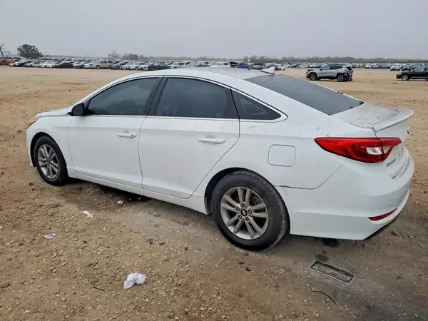 5NPE24AF1GH357596 2016 HYUNDAI SONATA - Image 2
