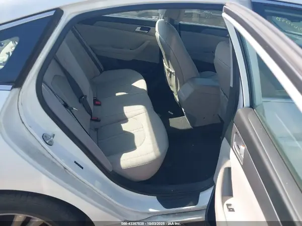 5NPE24AF1GH370283 2016 HYUNDAI SONATA - Image 8