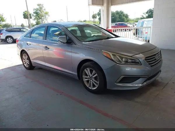 5NPE24AF1GH381333 2016 HYUNDAI SONATA - Image 1