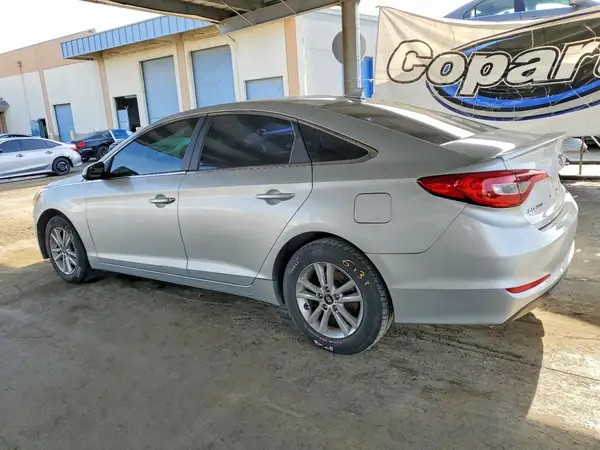 5NPE24AF1GH384958 2016 HYUNDAI SONATA - Image 2