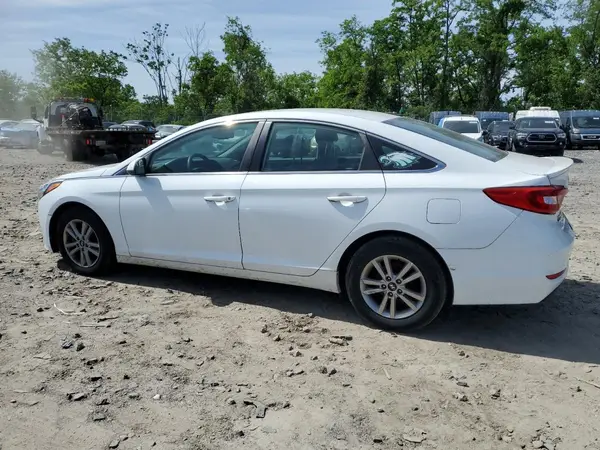 5NPE24AF1GH385558 2016 HYUNDAI SONATA - Image 2