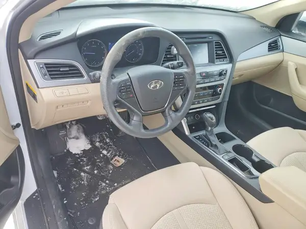 5NPE24AF1GH390615 2016 HYUNDAI SONATA - Image 8