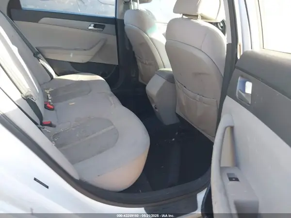5NPE24AF1GH392123 2016 HYUNDAI SONATA - Image 8