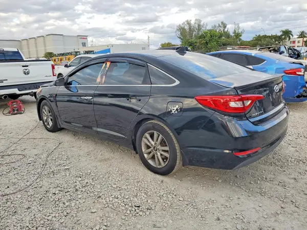 5NPE24AF1GH398990 2016 HYUNDAI SONATA - Image 2