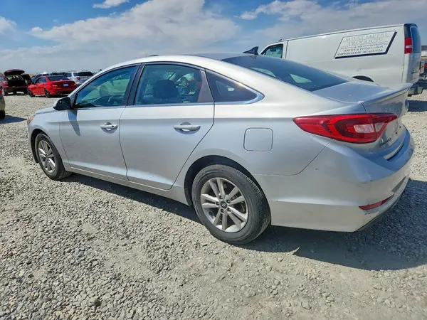 5NPE24AF1GH401984 2016 HYUNDAI SONATA - Image 2