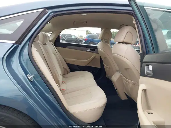 5NPE24AF1GH403993 2016 HYUNDAI SONATA - Image 8