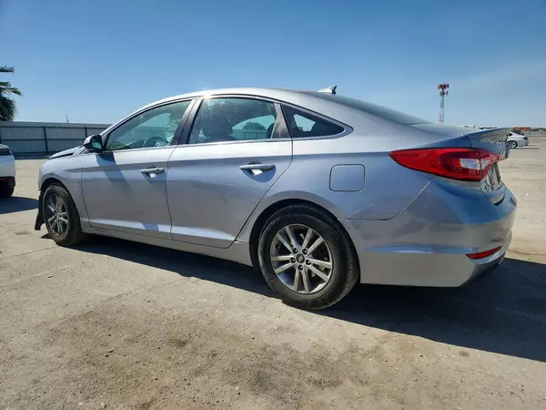 5NPE24AF1GH408613 2016 HYUNDAI SONATA - Image 2