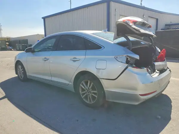 5NPE24AF1GH410538 2016 HYUNDAI SONATA - Image 2