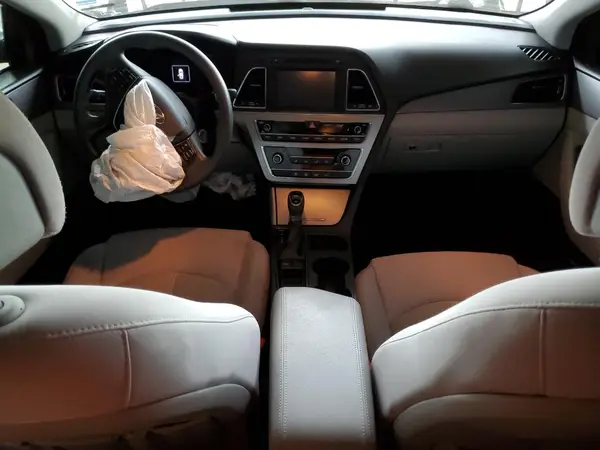 5NPE24AF1GH415562 2016 HYUNDAI SONATA - Image 8