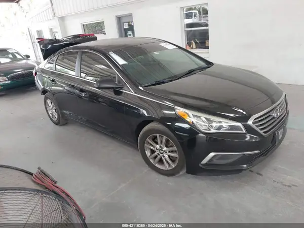 5NPE24AF1GH418140 2016 HYUNDAI SONATA - Image 1
