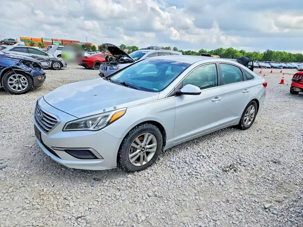 5NPE24AF1GH433897 2016 HYUNDAI SONATA - Image 1