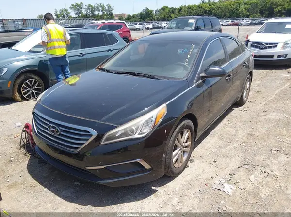 5NPE24AF1HH436932 2017 HYUNDAI SONATA - Image 2