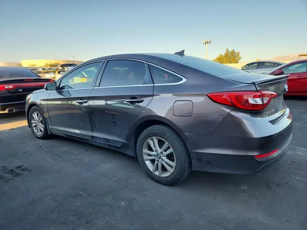 5NPE24AF1HH437112 2017 HYUNDAI SONATA - Image 2