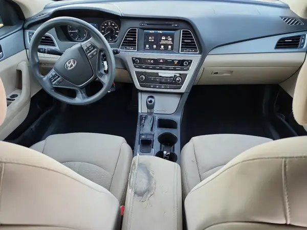 5NPE24AF1HH437112 2017 HYUNDAI SONATA - Image 8