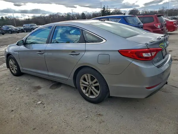 5NPE24AF1HH441967 2017 HYUNDAI SONATA - Image 2