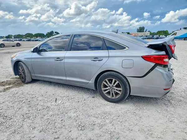 5NPE24AF1HH444240 2017 HYUNDAI SONATA - Image 2