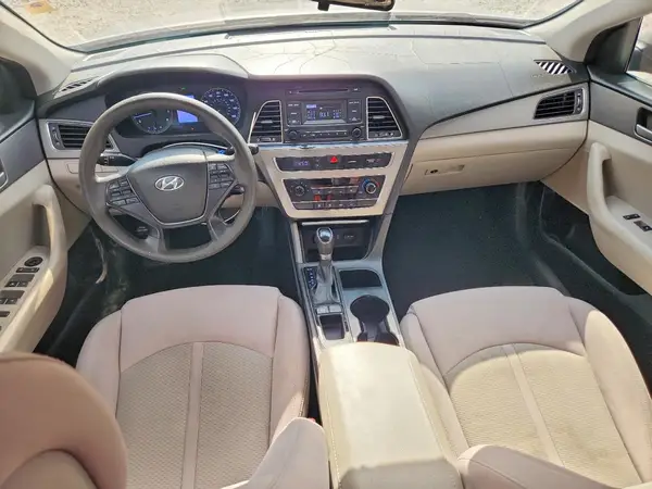 5NPE24AF1HH444240 2017 HYUNDAI SONATA - Image 8
