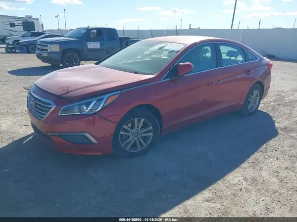 5NPE24AF1HH444741 2017 HYUNDAI SONATA - Image 2