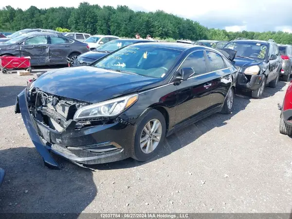 5NPE24AF1HH445260 2017 HYUNDAI SONATA - Image 2