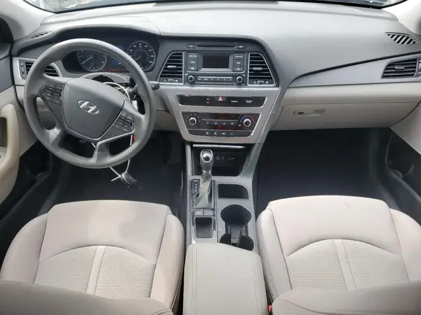 5NPE24AF1HH447137 2017 HYUNDAI SONATA - Image 8