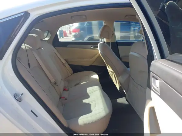 5NPE24AF1HH449230 2017 HYUNDAI SONATA - Image 8