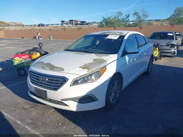 5NPE24AF1HH450359 2017 HYUNDAI SONATA - Image 2