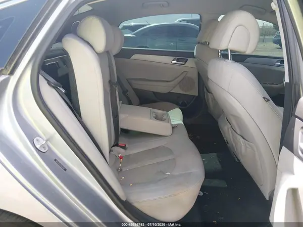 5NPE24AF1HH456064 2017 HYUNDAI SONATA - Image 8