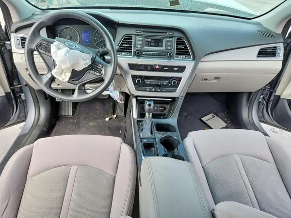 5NPE24AF1HH462205 2017 HYUNDAI SONATA - Image 8