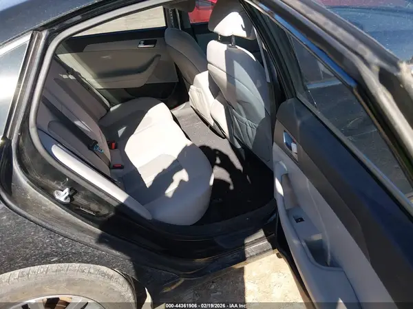 5NPE24AF1HH463189 2017 HYUNDAI SONATA - Image 8