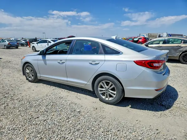 5NPE24AF1HH464228 2017 HYUNDAI SONATA - Image 2