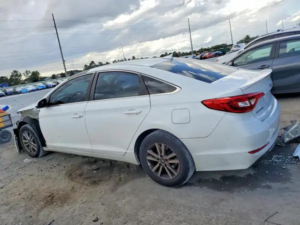 5NPE24AF1HH465587 2017 HYUNDAI SONATA - Image 2